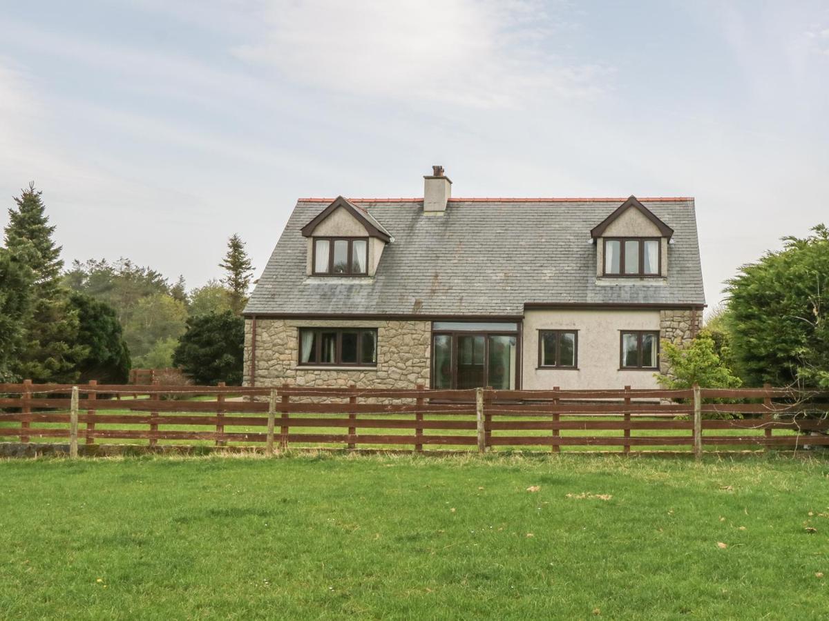 Cae Glas Llangefni Ngoại thất bức ảnh